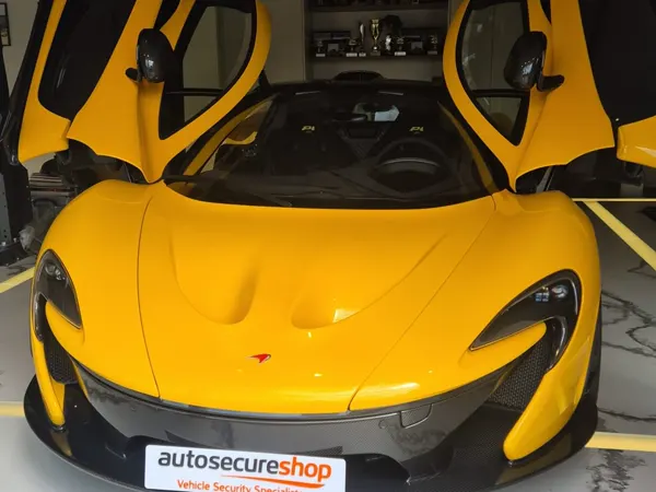 McLaren P1